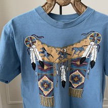 Vintage 80s Single Stitch Diamond Dust Native American Indian Horse Tshi... - $335.42 MXN