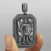 Stainless Steel Michael Archangel Medal Shield Pendant Necklace Men&#39;s Jewelry - £8.69 GBP