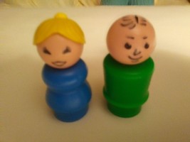 Vintage fisher price mom &amp; dad little people - £15.12 GBP