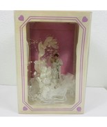 Coast Wedding Cake Topper 1980 Vintage Caucasian Couple Bride Groom Lace... - £39.34 GBP