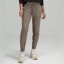 Lululemon Warm Down Jogger 7/8 Length Thread Dye Rover Black, Size 0 - $1,019.75 MXN