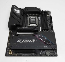 ASUS ROG STRIX B850-F GAMING WIFI Socket AM5 Motherboard image 3