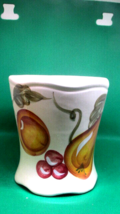 Ceramic 4.5&quot; Tall Container w/fruit Design (Hall ) - £1.55 GBP