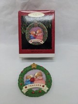 1996 Hallmark Keepsake Christmas Ornament Apple For Teacher - $9.89