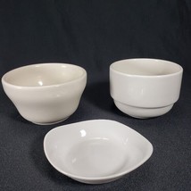 Small Two Ceramic Miscellaneous Replacement Dessert Bowls and Misc Dish Lot of 3 - £12.54 GBP