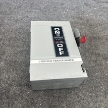 GE TG3221 Model 8 30 Amp 240 Volt 3W Nema 3R Fusible Safety Switch Disco... - $39.59