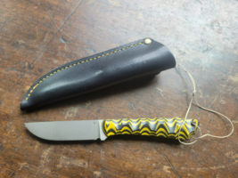 7.5&quot; Damascus Steel Hunting Skinning Knife Composite Handle With Leather... - $48.57 CAD