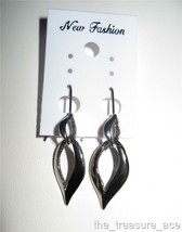 NWOT 2&quot; Silver Pierced Earrings Dangling Double Open LEAF Fish Hook ~EP005 - £3.55 GBP