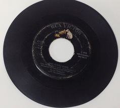 Elvis Presley 1958  Original Vinyl 45 RPM Record Hard Headed Woman Ask Me Why - £7.12 GBP