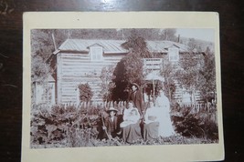 Rare Antique Cabinet Card Photo of Family on Ranch with Rifle Gun (G5) - £39.95 GBP