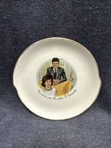 Vintage 1960s - 6” President And Mrs John F Kennedy Collector Plate w/ Gold Trim - £4.65 GBP