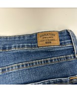 Levis&#39; Signature Gold Womens Mid Rise Botcut Jeans Sz 14S 32x30 Blue Denim - $25.81 CAD