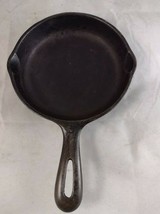Vintage Unmarked Wagner Ware No. 3 Cast Iron Skillet (6.5 inch) B - £15.72 GBP