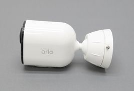 Arlo Ultra VMC5040 4K Ultra UHD Wire-Free Security Camera image 5