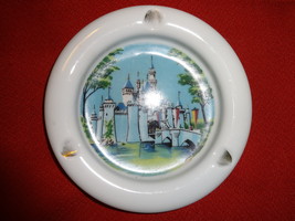 Theme Park Souvenirs Disneyland Ash Tray + Downtown Keychain + Rippled Edge Dish - £8.77 GBP