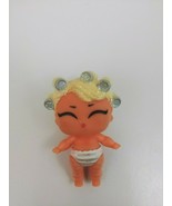 LOL Surprise Glitter Doll Lil Goo Goo Queen Lil Sis With Accessories - €10,79 EUR