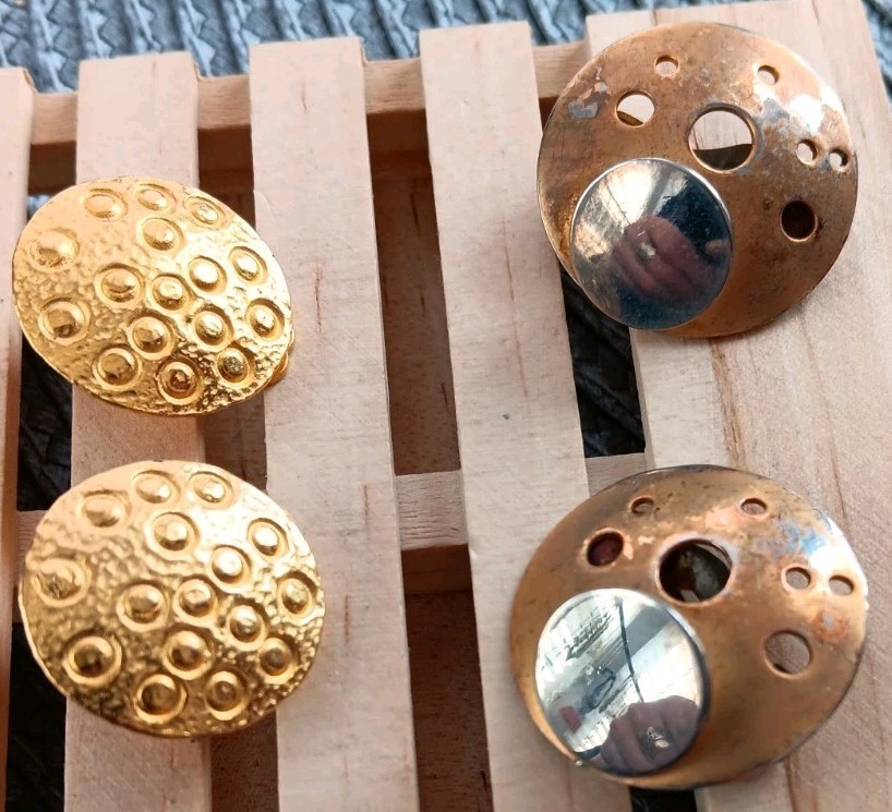 Two Pairs Vintage &quot;Planetary&quot; Gold Tone Clip On Earrings  - £10.44 GBP