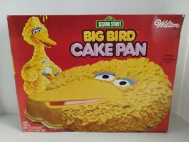 Vintage Wilton Cake Pan Big Bird Aluminum Mold 1977 Sesame Street - £11.65 GBP