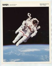 NASA Photo McCandless Flies First Solo in Space 1984 - £9.31 GBP