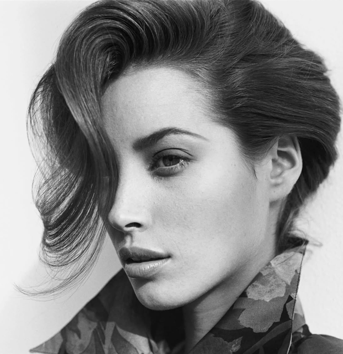 CHRISTY TURLINGTON 4x6 PHOTO - $2.55