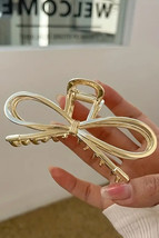 Gold Bowknot Shape Claw Clip - $71.01 MXN