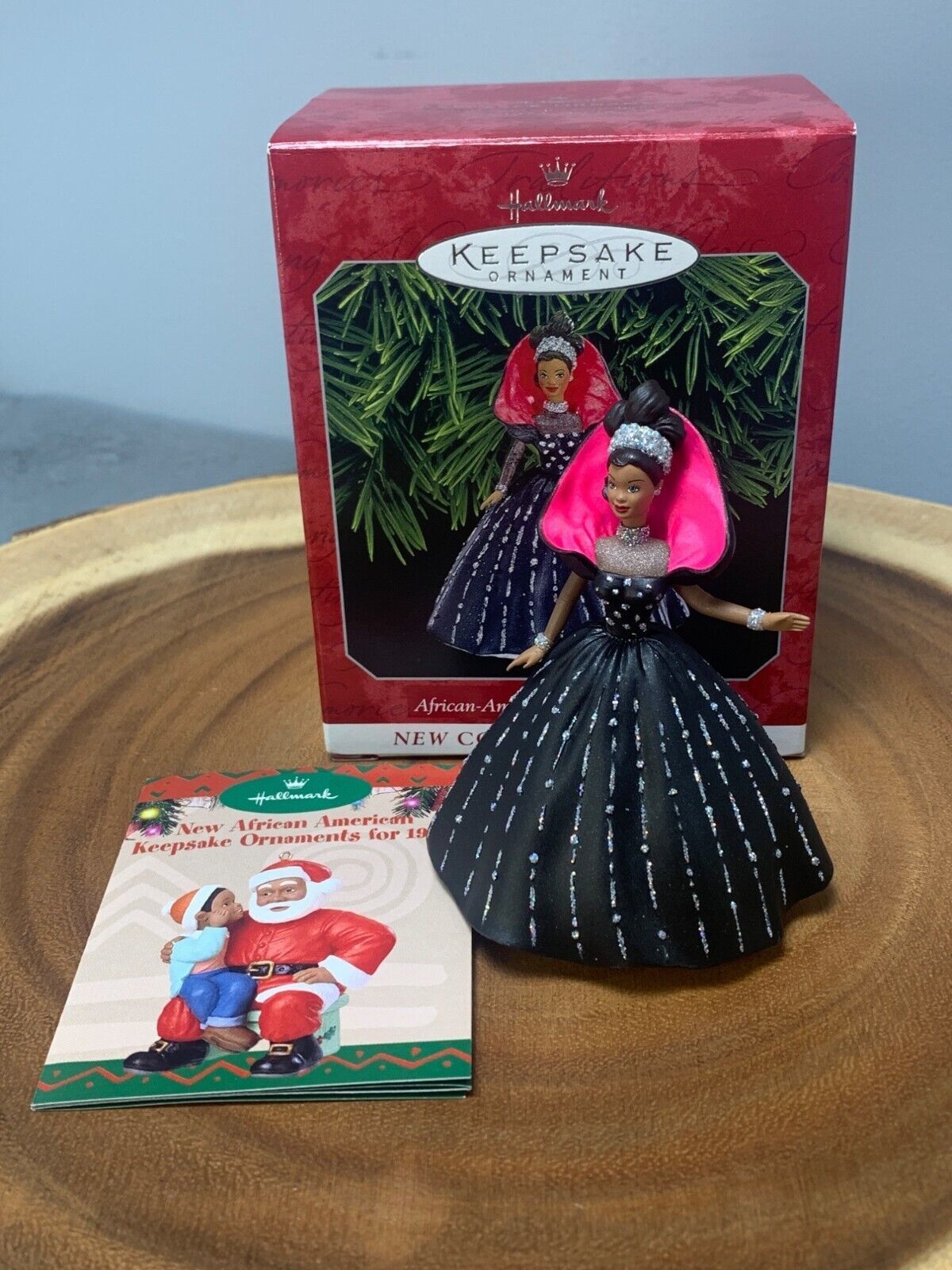 Hallmark Keepsake Ornament African-American Holiday Barbie 1998 Vintage ... - $20.48