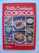 Vintage Betty Crocker&#39;s Cookbook 1978 New Revised Hardcover Golden Press EXC - £23.59 GBP