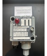 bulletin 836t pressure controls.  NEW - €171,58 EUR