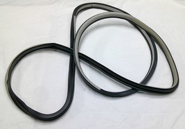 02 - 06 Toyota Camry Driver Front On Body Weatherstrip OEM 62312-33050-E... - $60.00