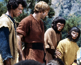 Planet Of The Apes Ron Harper James Naughton With Chimps 8X10 Photo - £8.31 GBP