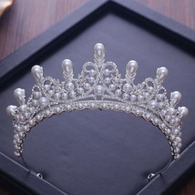 KMVEXO Gorgeous Wedding Tiara Simulated Pearls Jewelry Diadem Shiny Bridal Crown - £18.31 GBP