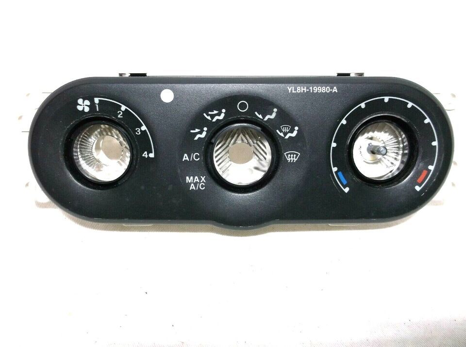 02-03-04-05-06-07 FORD ESCAPE   TEMPERATURE/ CLIMATE/ CONTROLS/SHELL ONLY - $4.08
