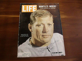 Mickey Mantle # 7 New York Yankees Hof Signed Auto 1965 Life Magazine Jsa Loa - £311.61 GBP