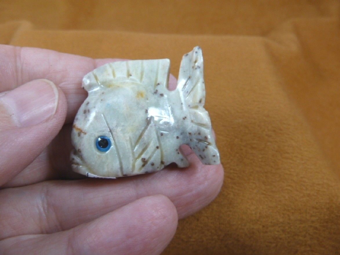 Y-FIS-TR-17 white GOLDFISH FISH gemstone SOAPSTONE STONE gem carving LOV... - $8.59