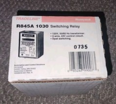 New Tradeline Honeywell R845A 1030 Switching Relay 120V 2Wire 50/60 HZ DPST - $123.36 CAD