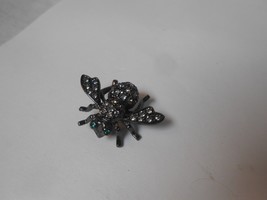 VTG Joan Rivers Black Metal Clear Rhinestone Green Eyes BUMBLE BEE Brooch Pin - £18.16 GBP