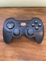 Used Logitech Wireless Cordless Rumble Pad 2 Controller And Cover - £7.79 GBP
