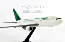 Boeing 767-300 (767, 767-300ER) Eva Air 1/200 Scale Model - £25.54 GBP