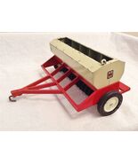 Vtg ERTL 1:16 Scale Toy IH International Harvester Grain Seed Drill Red ... - €13,77 EUR