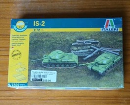 Italeri 7502 1/72 Scale Military Model Kit WWII Soviet Heavy Tank IS-2 (2pcs) - £13.00 GBP