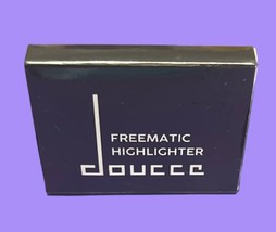 Doucce Freematic Highlighter in Glisten 0.10 Oz New in Box &amp; Sealed - $9.89