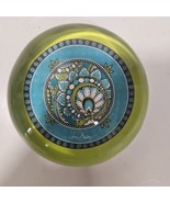 Vera Bradley Paperweight Glass Colorful Design Aqua, Green, Black - $277.81 MXN