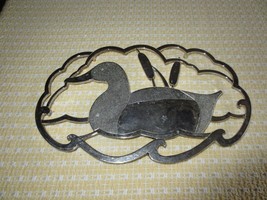 Wm A. Rogers Silverplate Duck &amp; Cattails Footed Trivet w/Label-10 1/4&quot; X 6 1/2&quot; - £3.99 GBP
