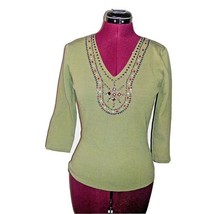Sara &amp; Lily Top Green Women Size Small Long Sleeve V Neck Embellished - $18.82