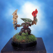 Painted Reaper BONES Miniature Goblin with Torch - £29.37 GBP
