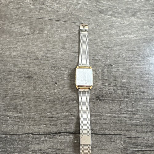 Lotus Watch Womens Gold Tone Tank Square Y130-5010  Item image 4