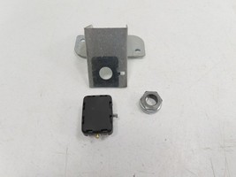 06 Lamborghini Gallardo #1310 Antenna, GPS Navigation &amp; Bracket 8Z0919889 - $59.39