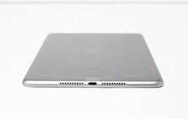 Apple iPad mini 4 16GB, Wi-Fi, 7.9" MK6J2LL/A - Space Gray image 4