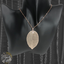 Womens Rose Gold Tone Filigree Natural Leaf Pendant Long Chain Necklace Jewelry - £19.71 GBP