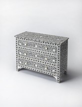 36&quot; Black Manufactured Wood Three Drawer Chest - $76,031.80 MXN